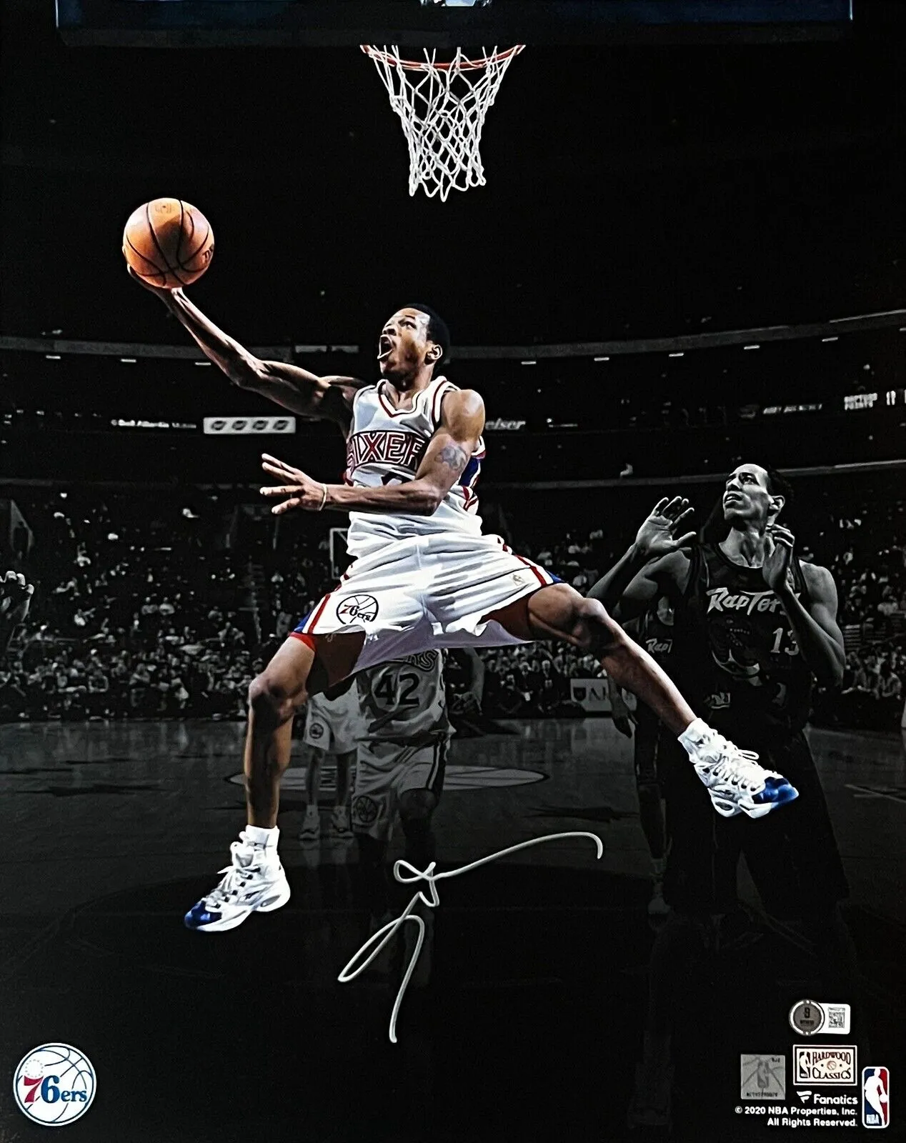 Allen Iverson Philadelphia 76ers Signed Reverse Layup Spotlight 16x20 Photo BAS