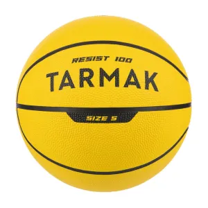 Ballon de basket r100 de taille 5 jaune jusqu'à 10 ans pour débuter.