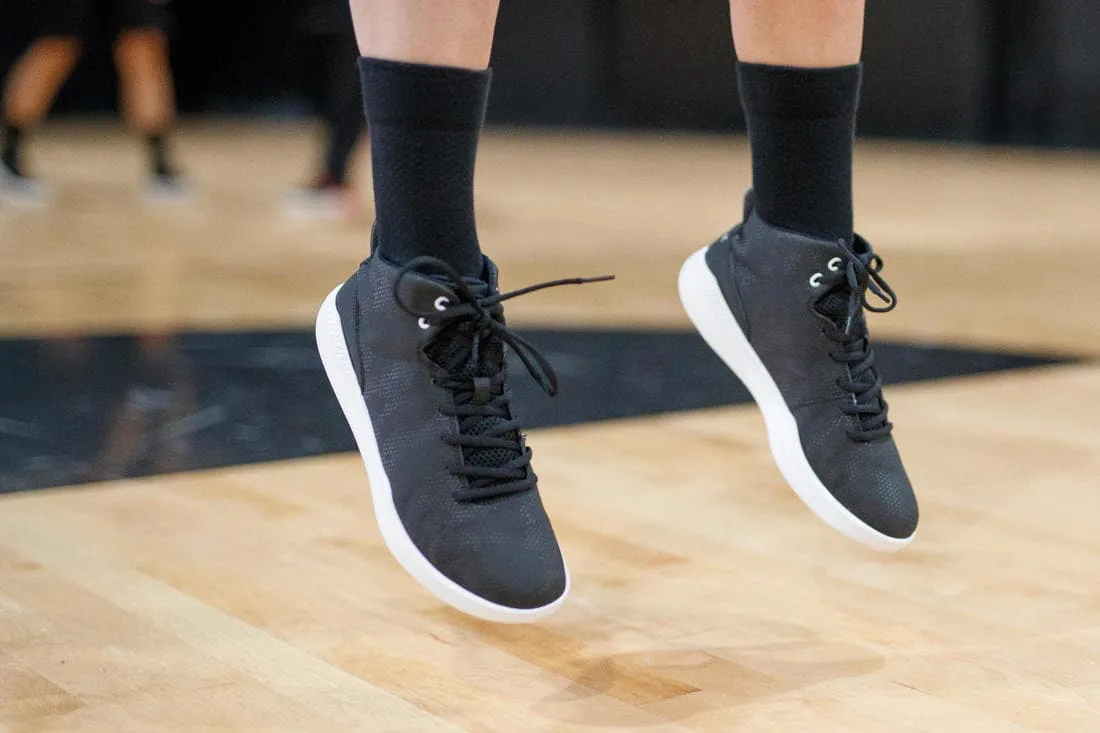 CHAUSSURES DE BASKETBALL TIGE HAUTE HOMME/FEMME DÉBUTANT - PROTECT 100 NOIR