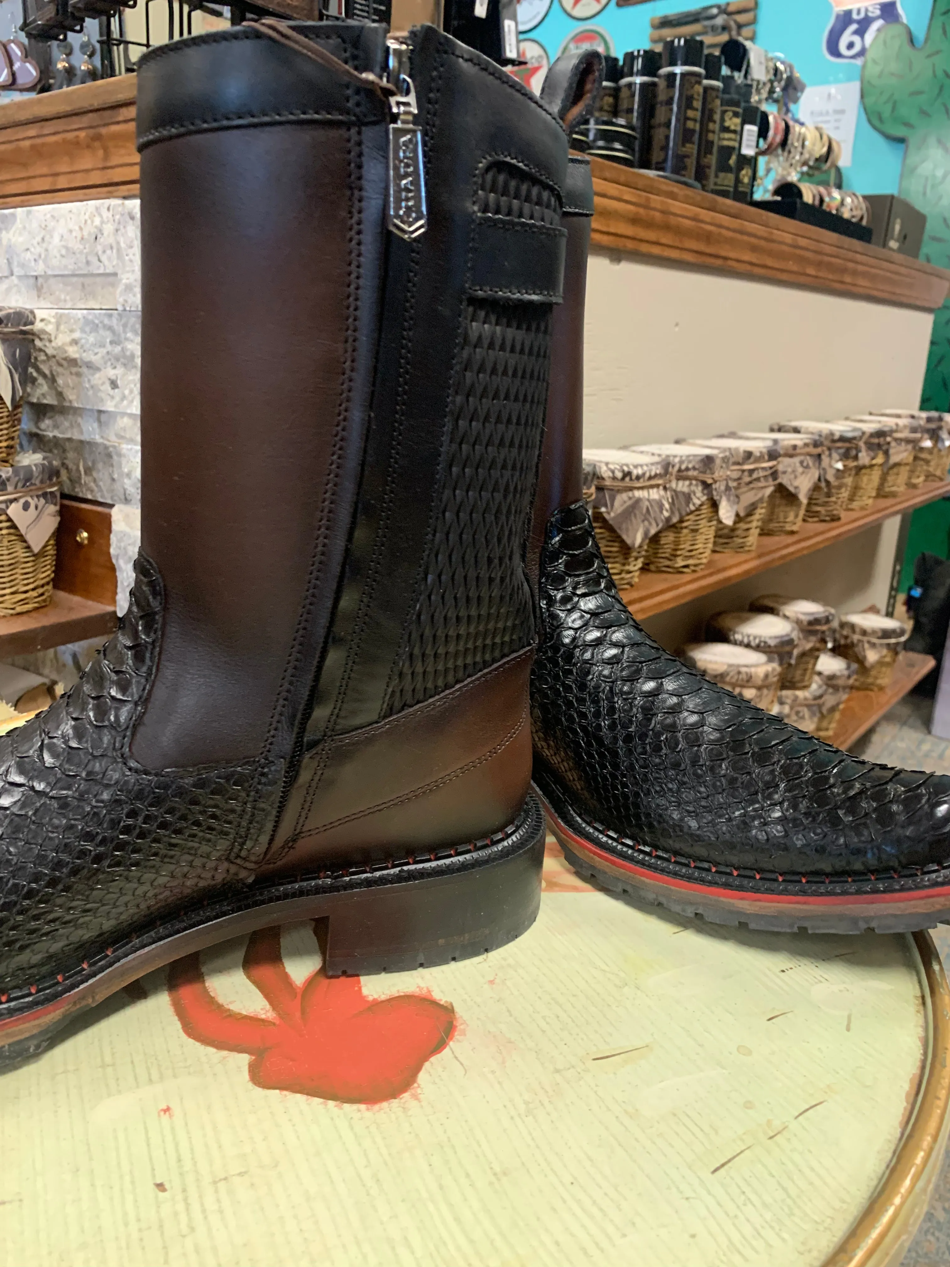 CUADRA MENS BLACK  BROWN PYTHON ZIPPER NARROW SQUARE