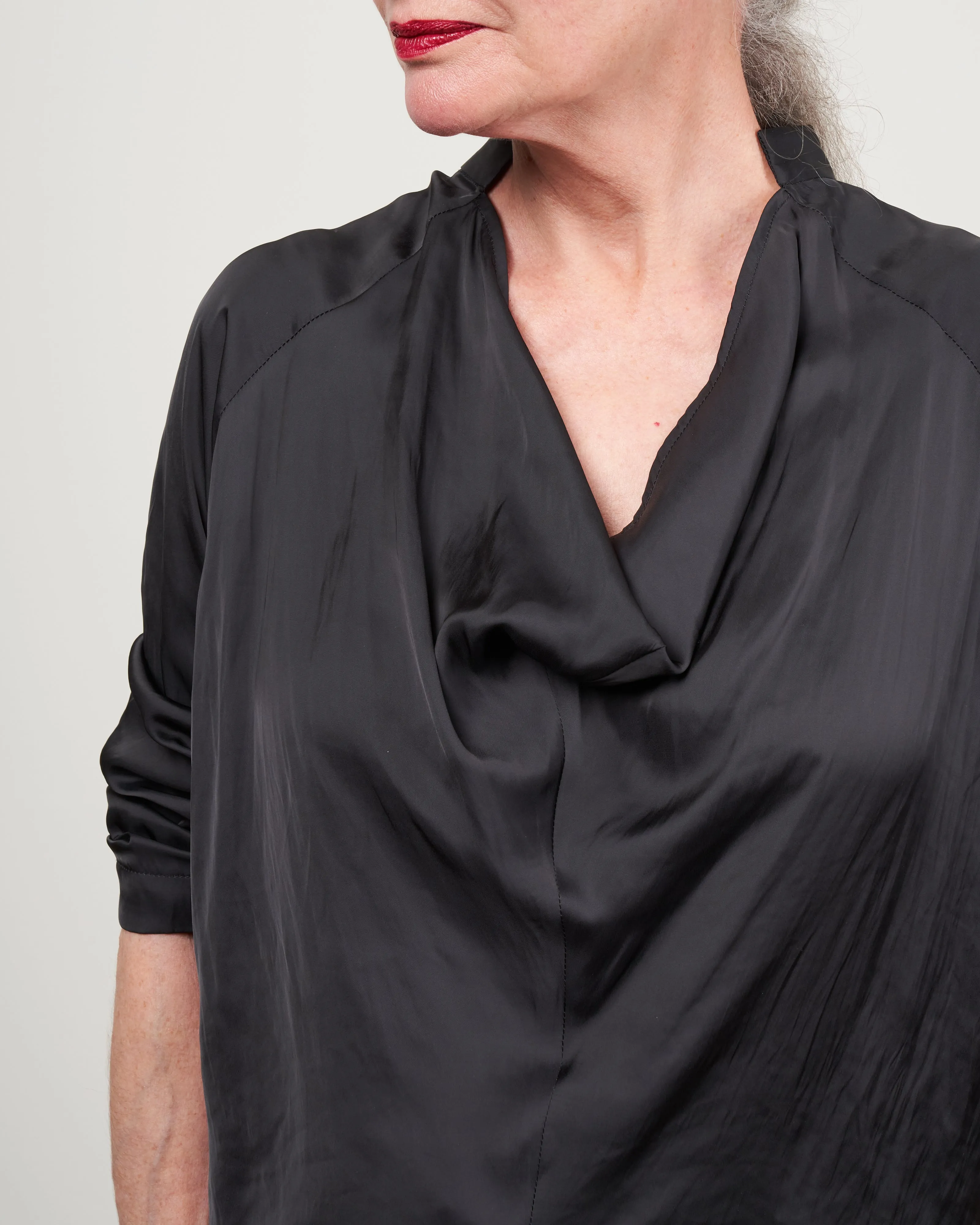 drift long sleeve evi top - black