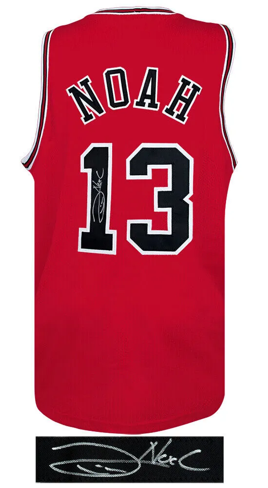 Joakim Noah (CHICAGO BULLS) Signed Red Custom Basketball Jersey - (SCHWARTZ COA)