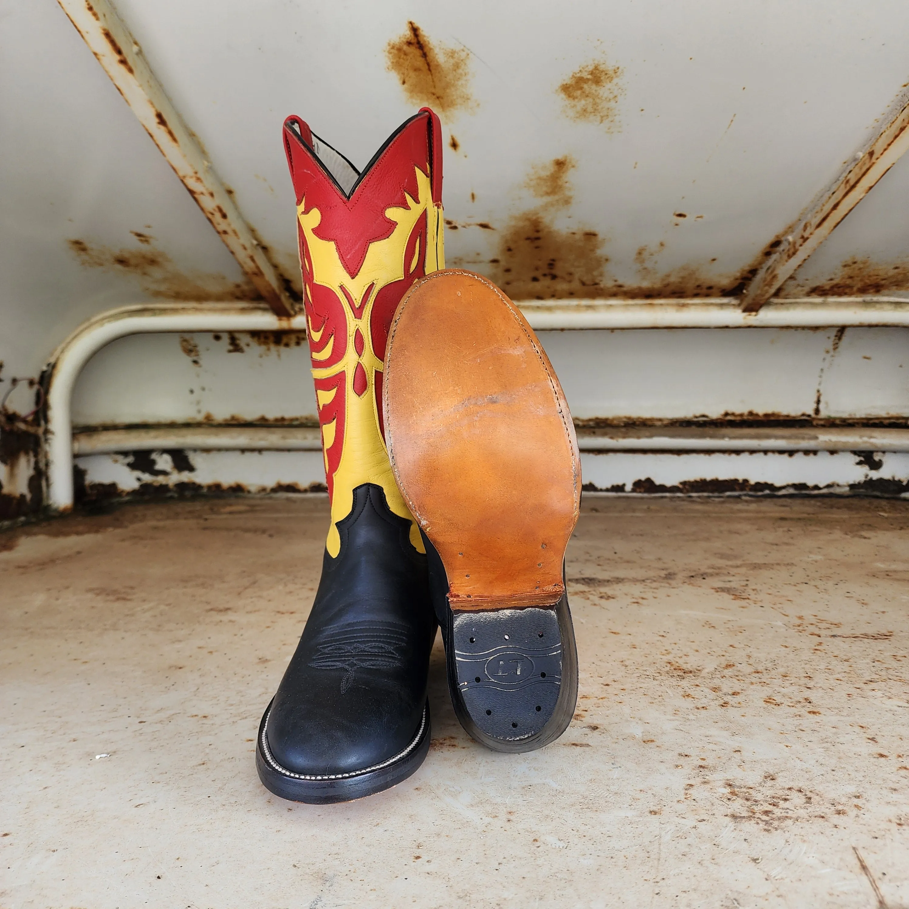 Jose Sanchez Boot Black W/Yellow & Red Inlay