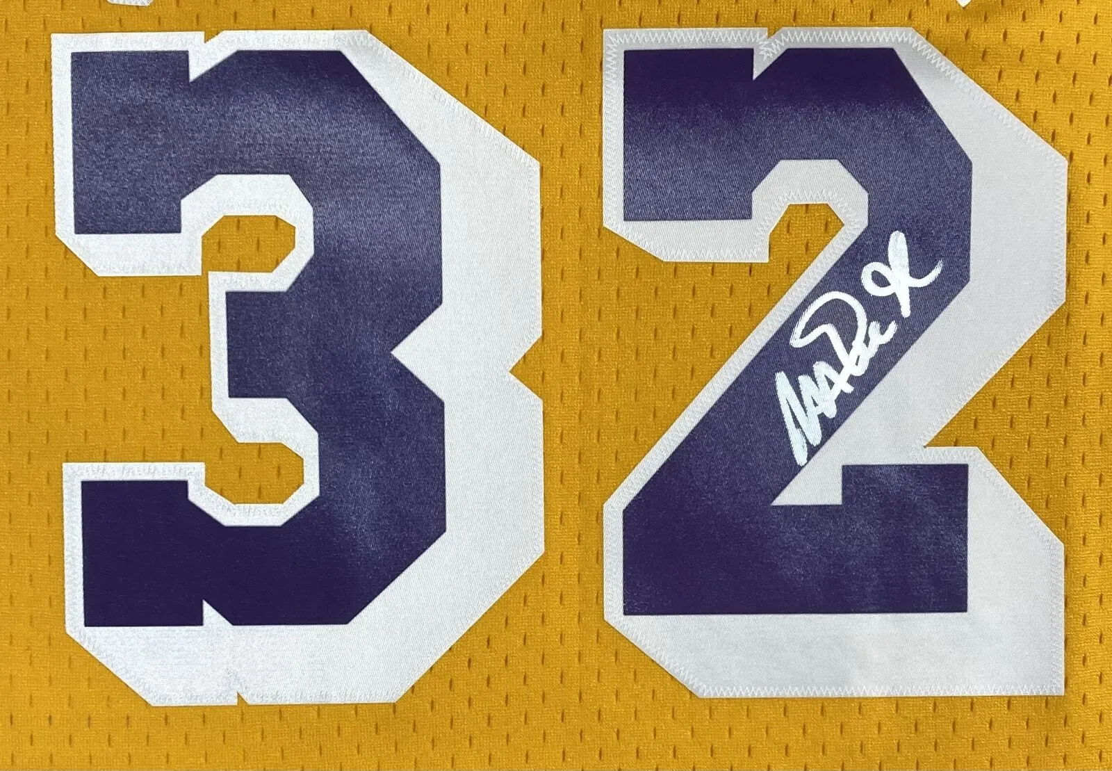 Magic Johnson Signed LA Lakers 1984-85 Yellow M&N HWC Swingman Jersey BAS ITP
