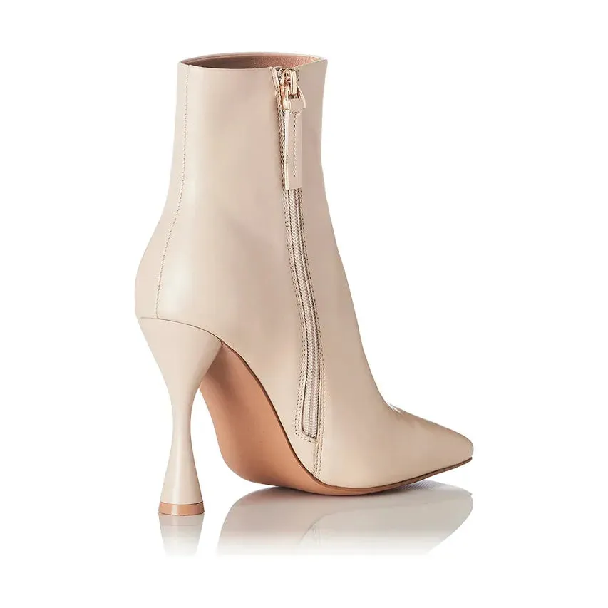 MEYA BOOTS