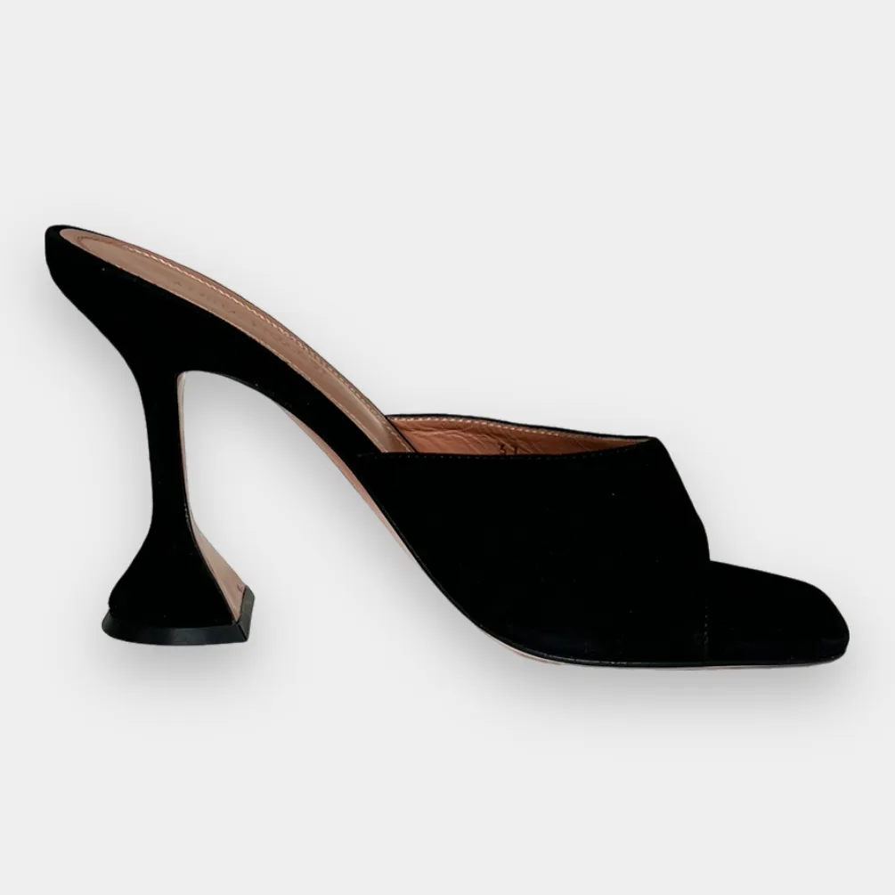 Pre-owned Amina Muaddi Sandals