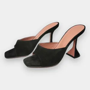 Pre-owned Amina Muaddi Sandals