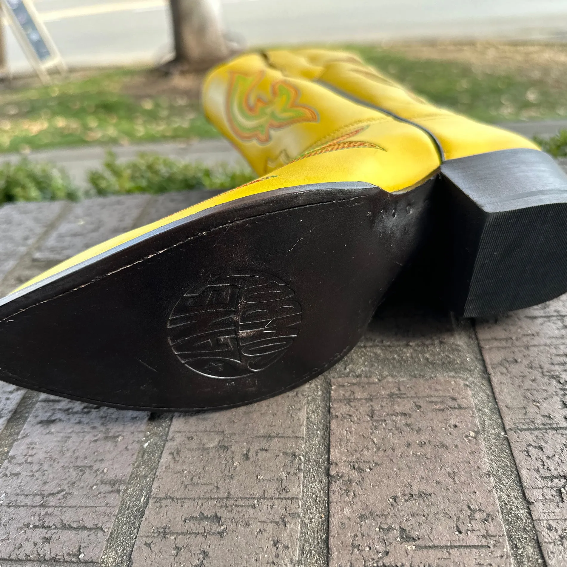 Psychedelic Yellow Original