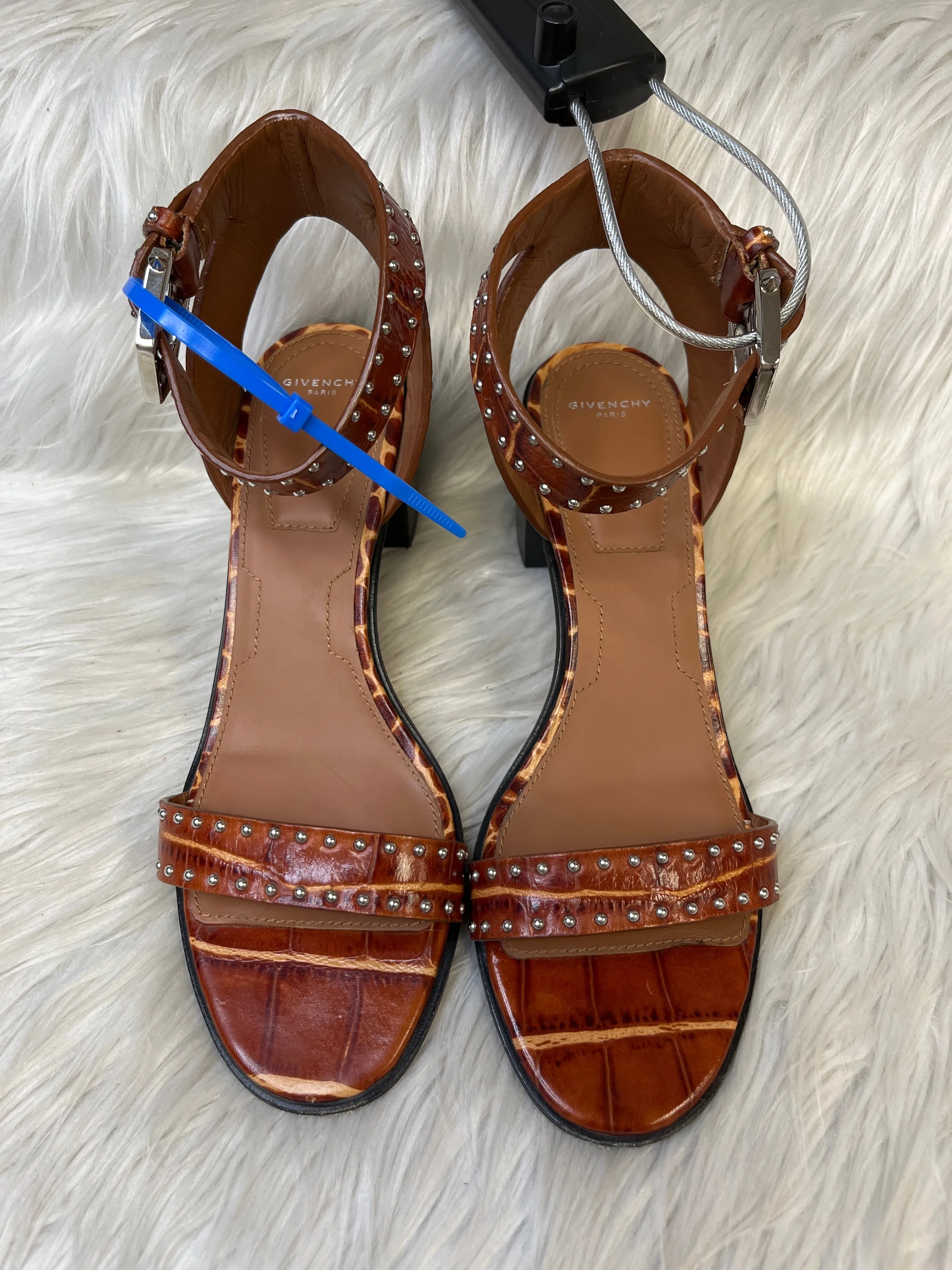 Sandals Luxury Designer By Givenchy  Size: 8 (38)