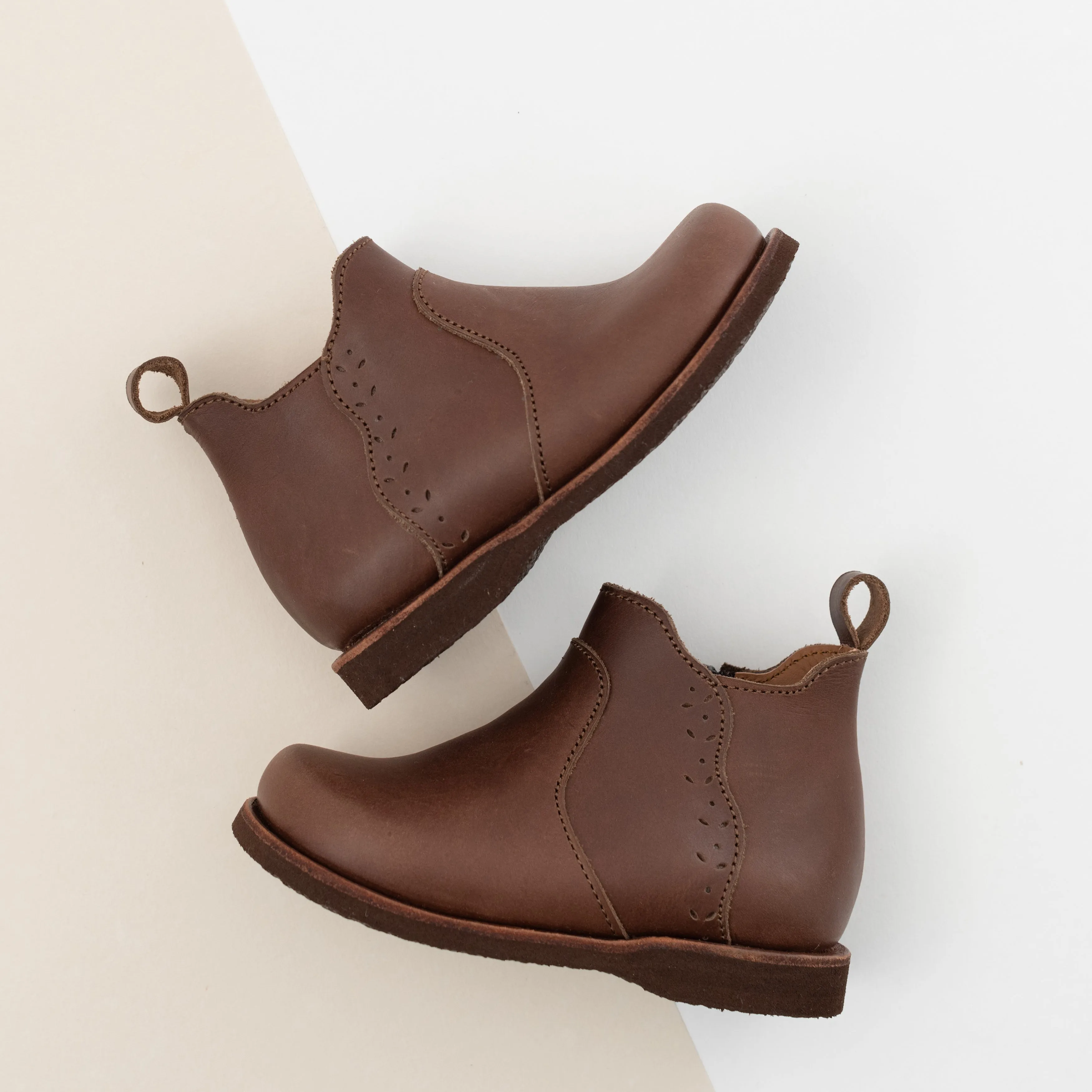 SECONDS Espresso Ophelia {Children's Leather Boots}