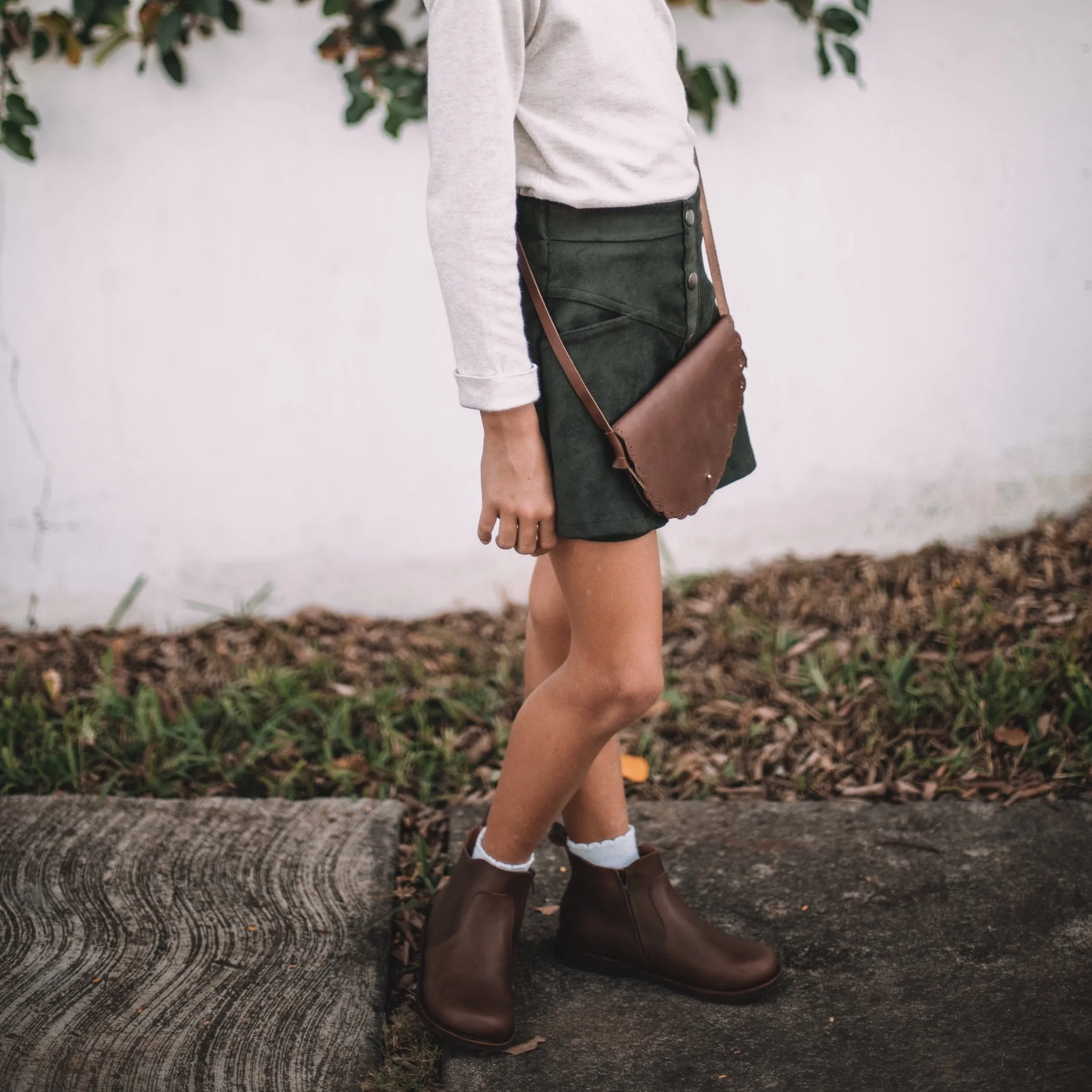 SECONDS Espresso Ophelia {Children's Leather Boots}