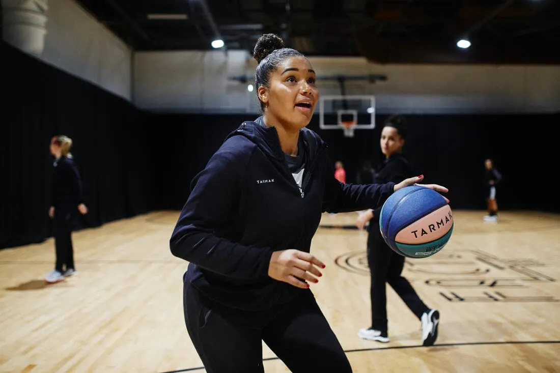 SWEAT DE BASKETBALL A CAPUCHE ZIPPE FEMME - J500 NOIR