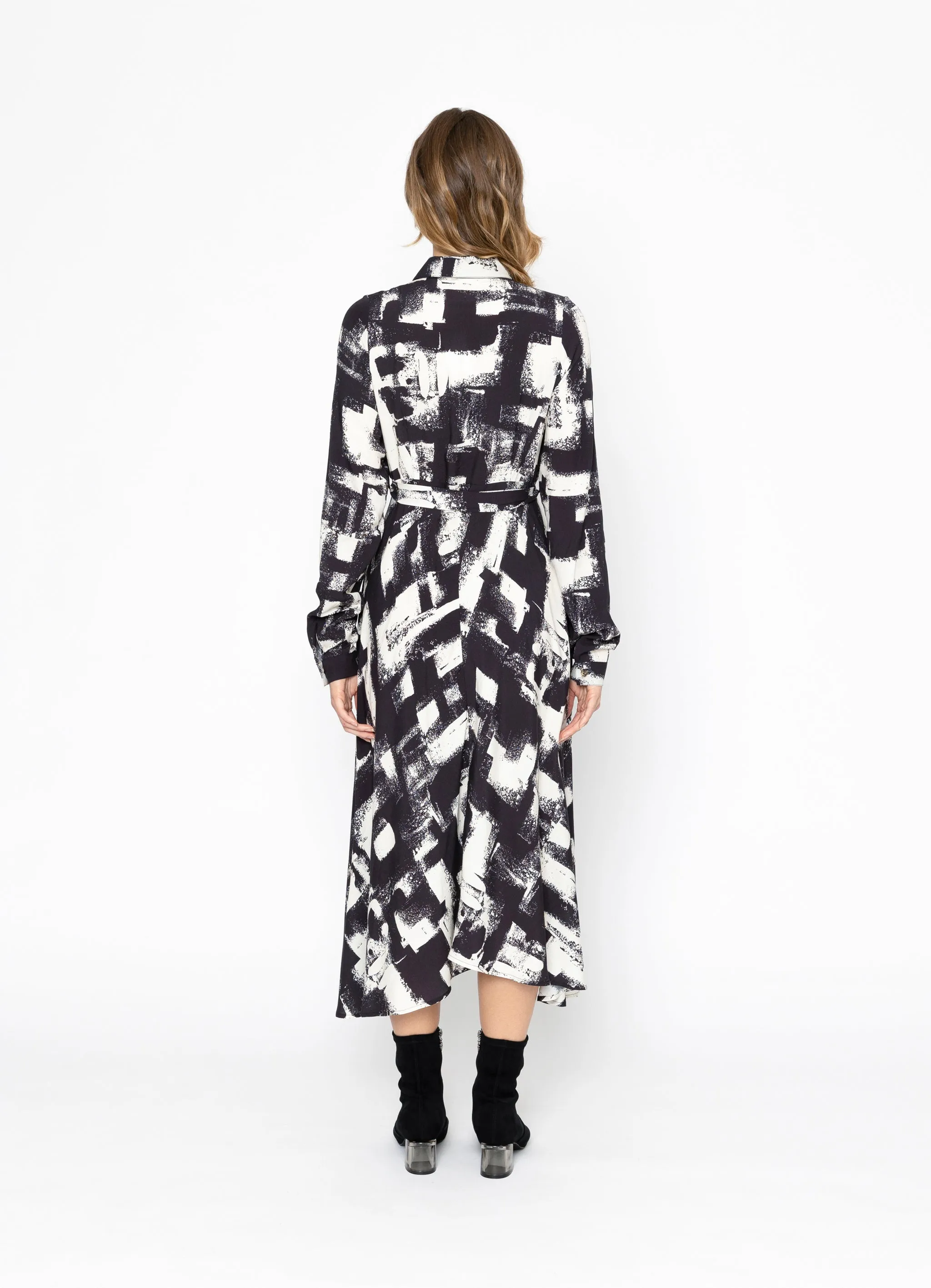 Two By Two Haven Shirt Dress - Black & White Print