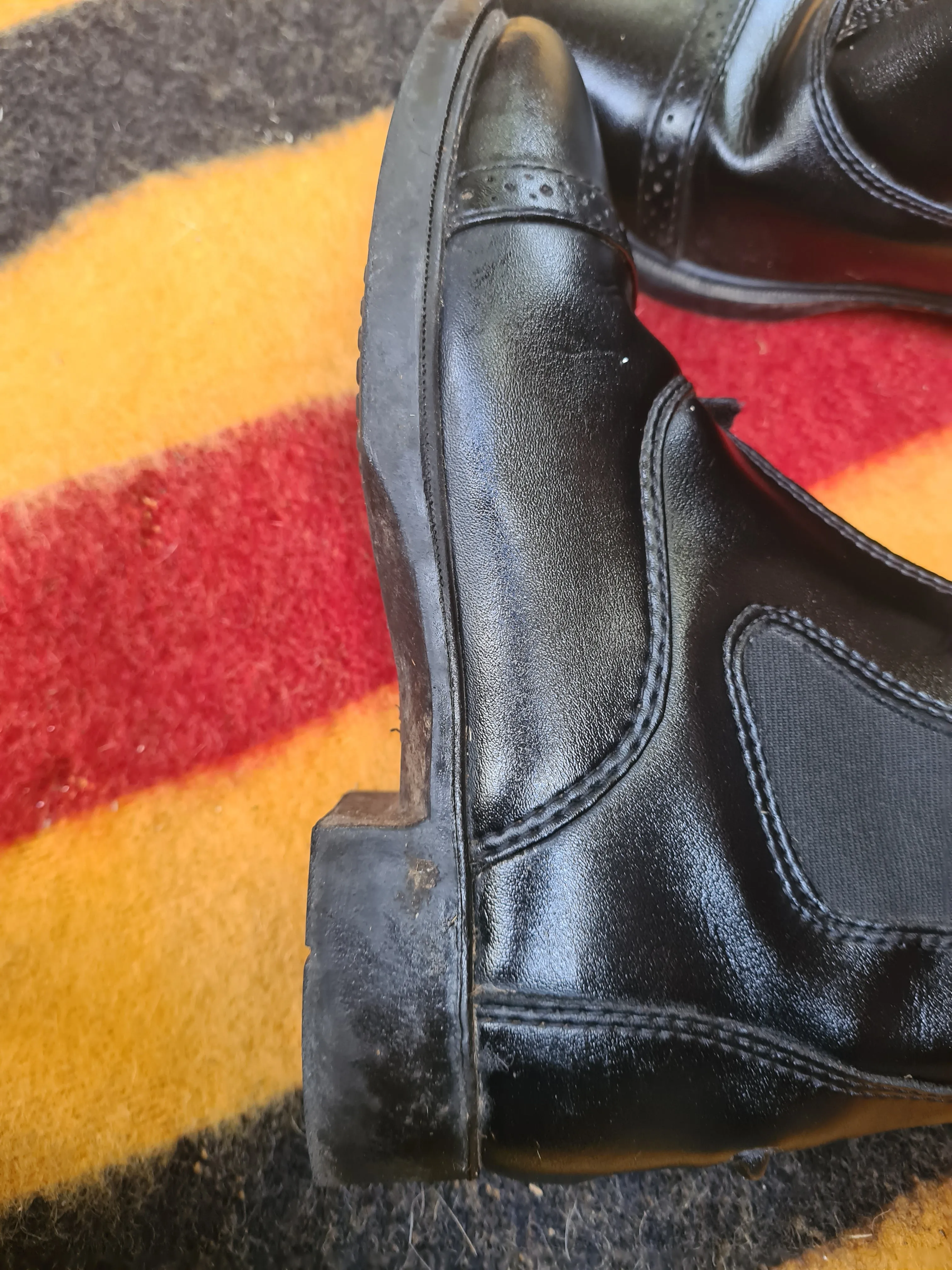 Used Kids size 1 shires black jodhpur boots