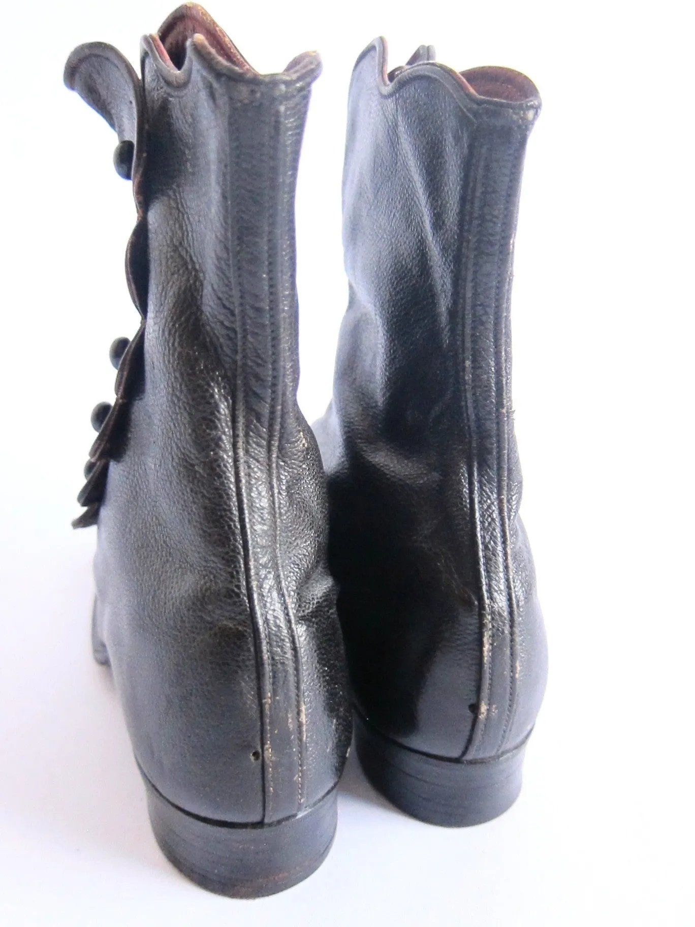Victorian Black Leather Womens Button Boots - Size 7 / 7.5
