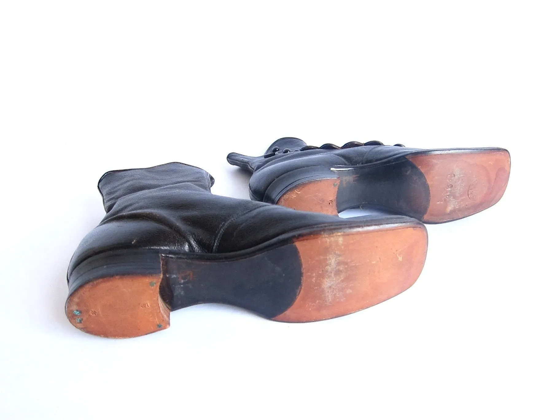 Victorian Black Leather Womens Button Boots - Size 7 / 7.5