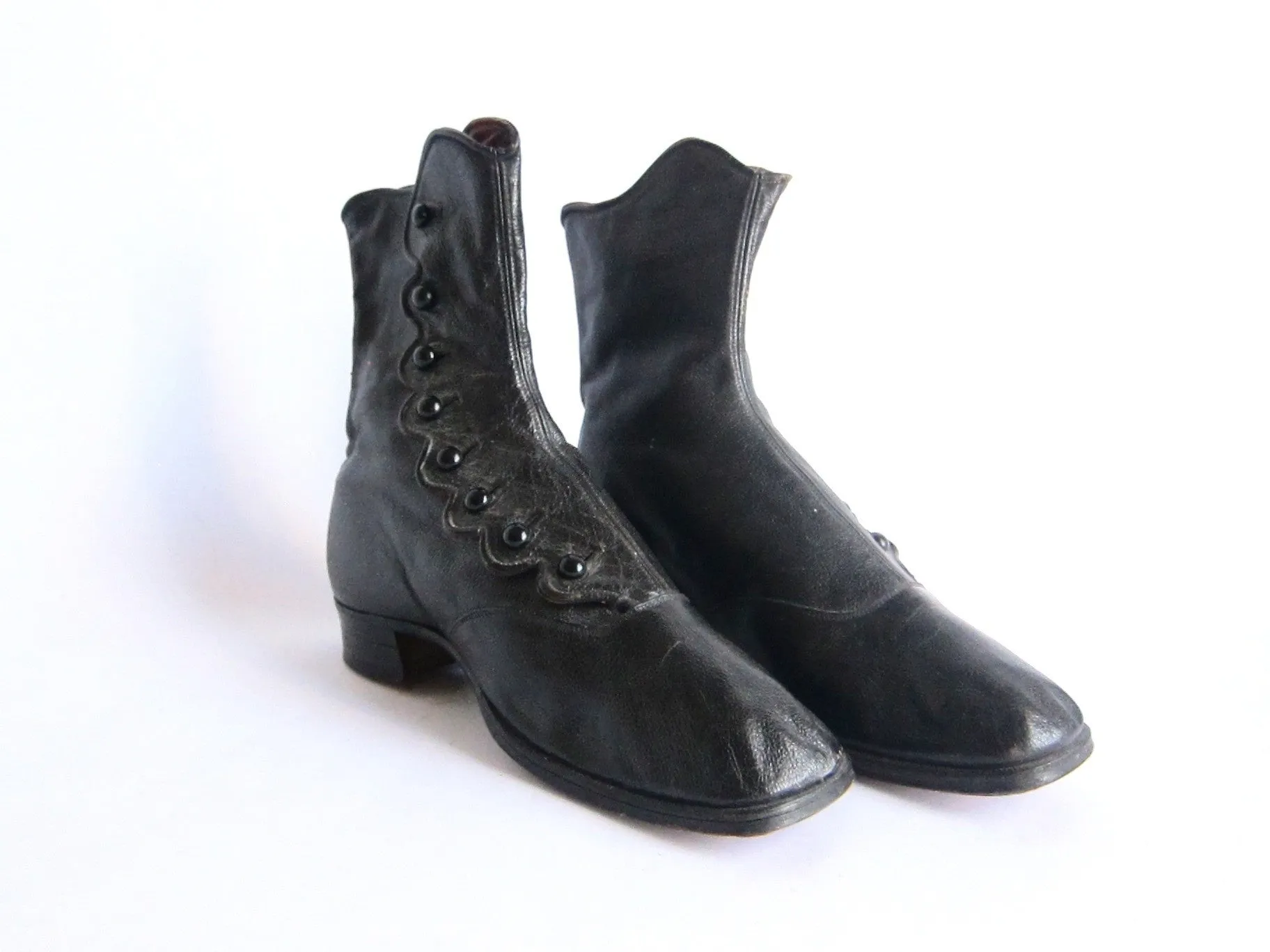 Victorian Black Leather Womens Button Boots - Size 7 / 7.5