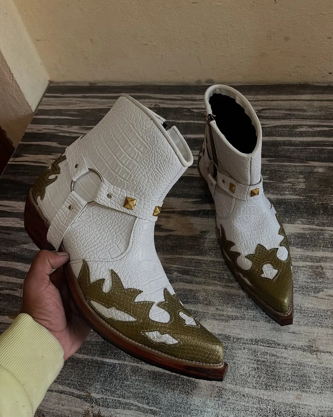 White Leather Barstow Slip On Zipper Western Cowboy Boots - Cowboy Boots