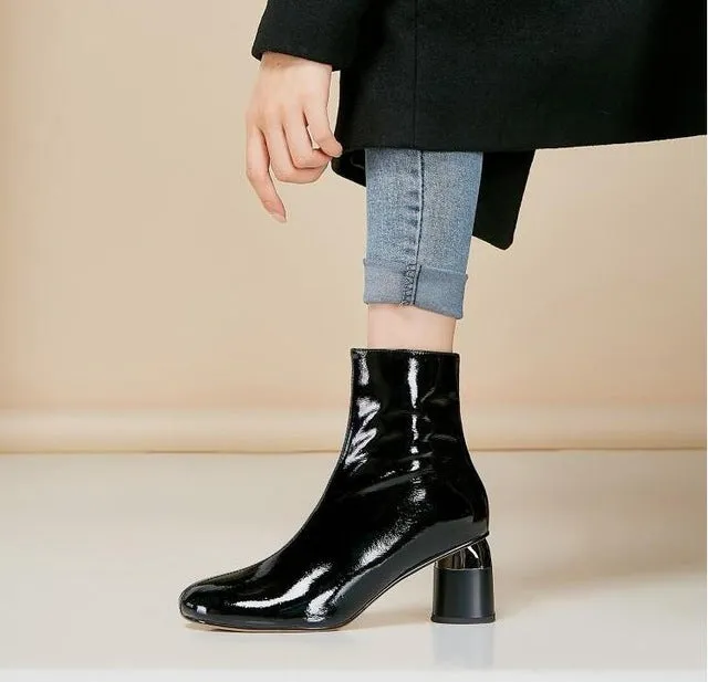 White Patent Leather Women Boots Short Autumn Botas Mujer Ladies Outside Winter Footwear 6cm Round Heels Chelsea Boots Woman