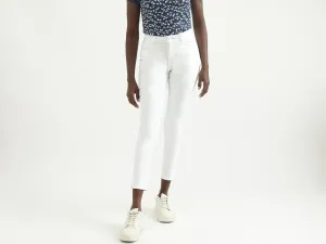 Women Solid Skinny Fit Jeans