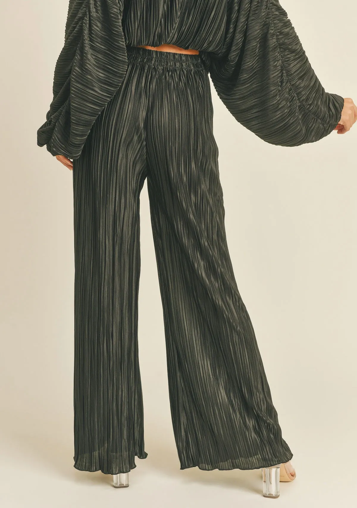 Wrinkle Detailed Pants